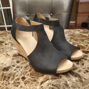 Abella Black and Tan, Cork Soled Wedges. Size 7